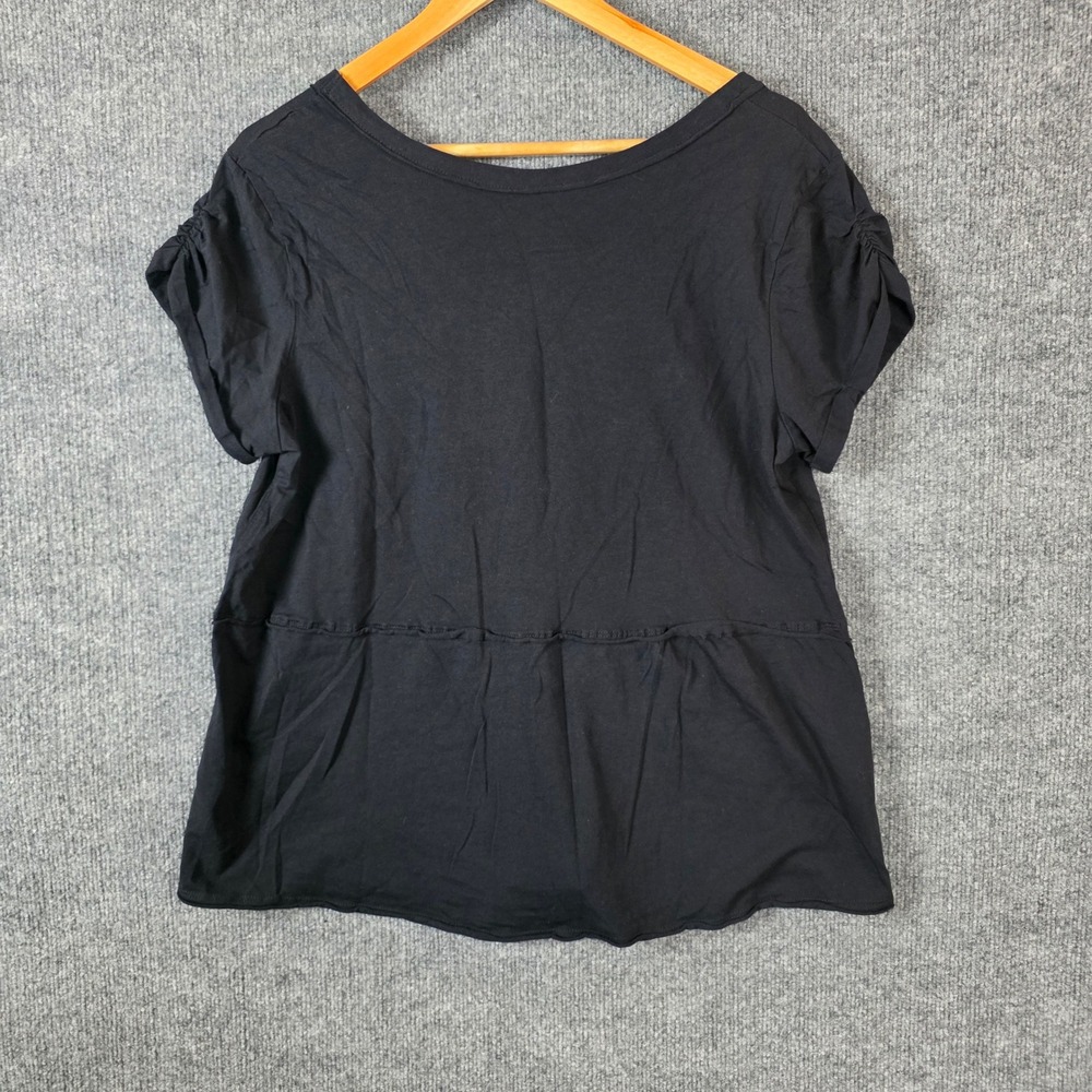 Disney Cruise Womens XL Black Pirates of the Carribean Skull Ship T Shirt Tee - Picture 9 of 9